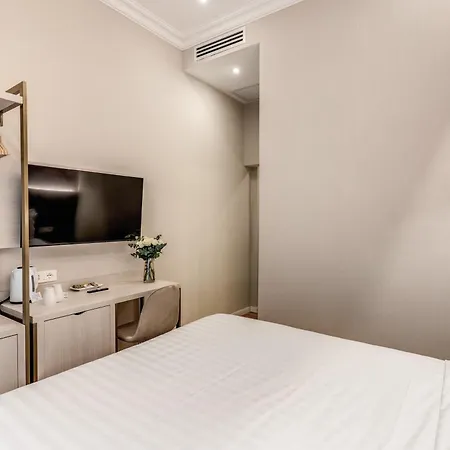Lumi Hotel